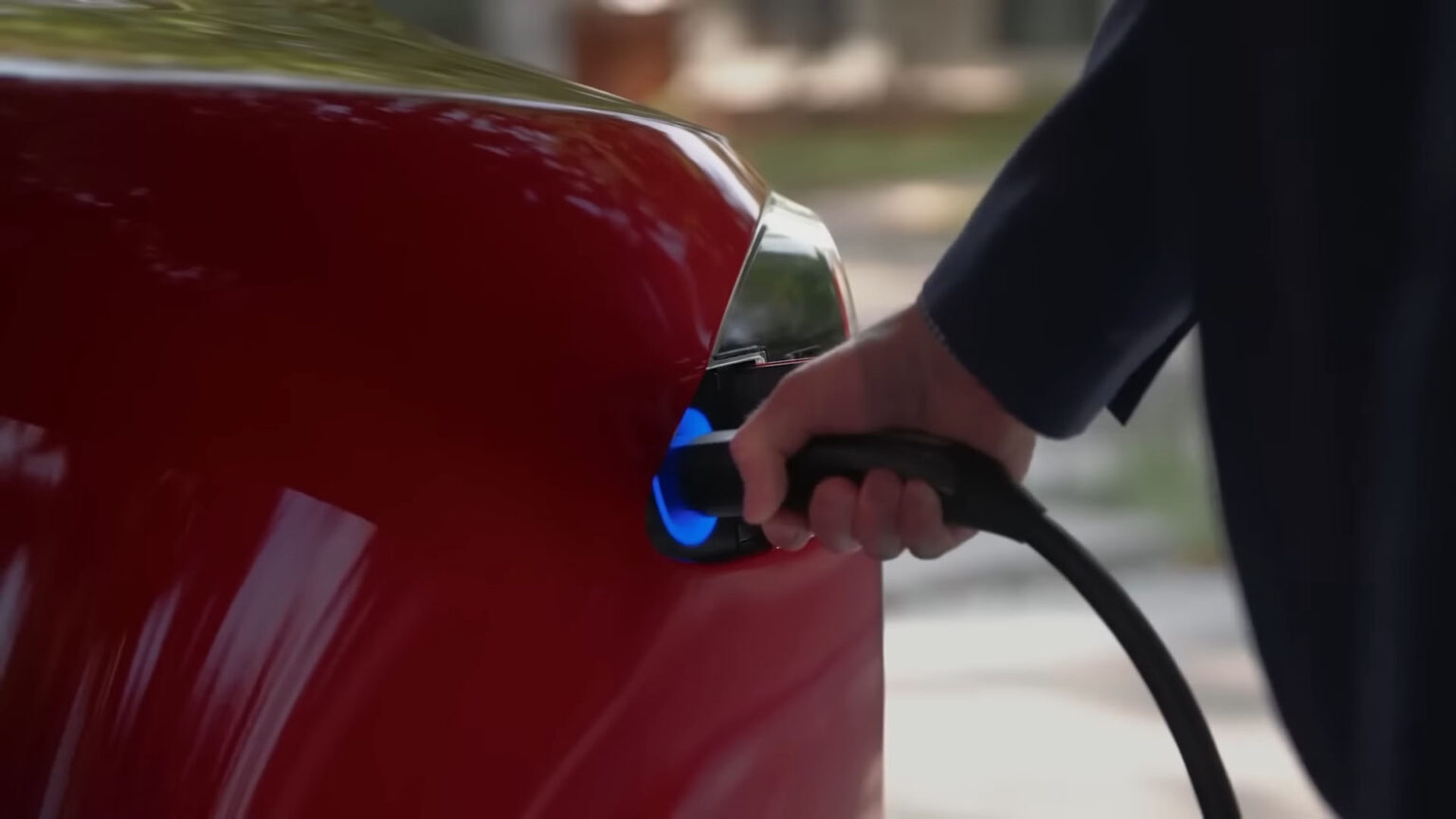 Sie Planen eine längere Reise mit einem reinen Elektrofahrzeug Was sollten sie beachten